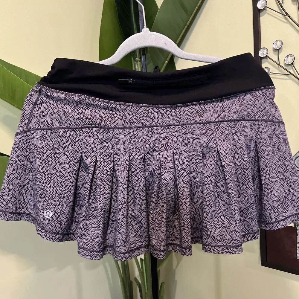 Lululemon  Circuit Breaker Skirt II Luminesce Splatter White Black Print Size 6